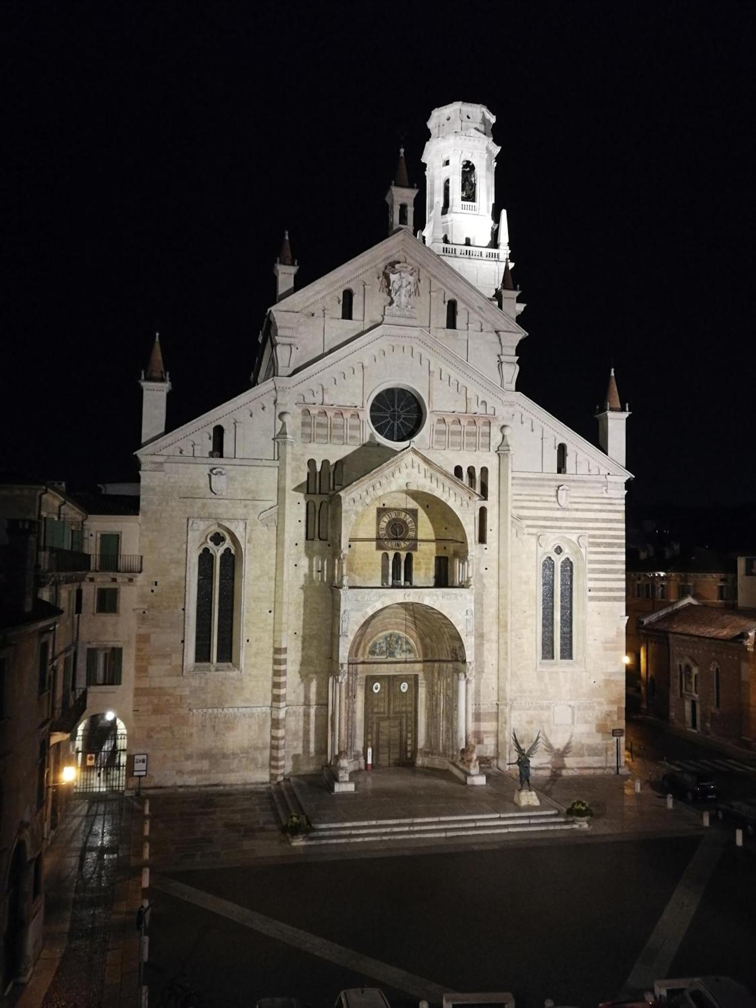 Residenza Duomo3 - Apartments Verona Ngoại thất bức ảnh