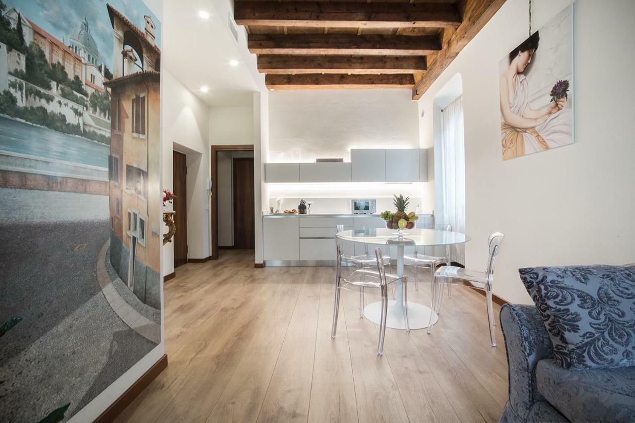 Residenza Duomo3 - Apartments Verona Ngoại thất bức ảnh