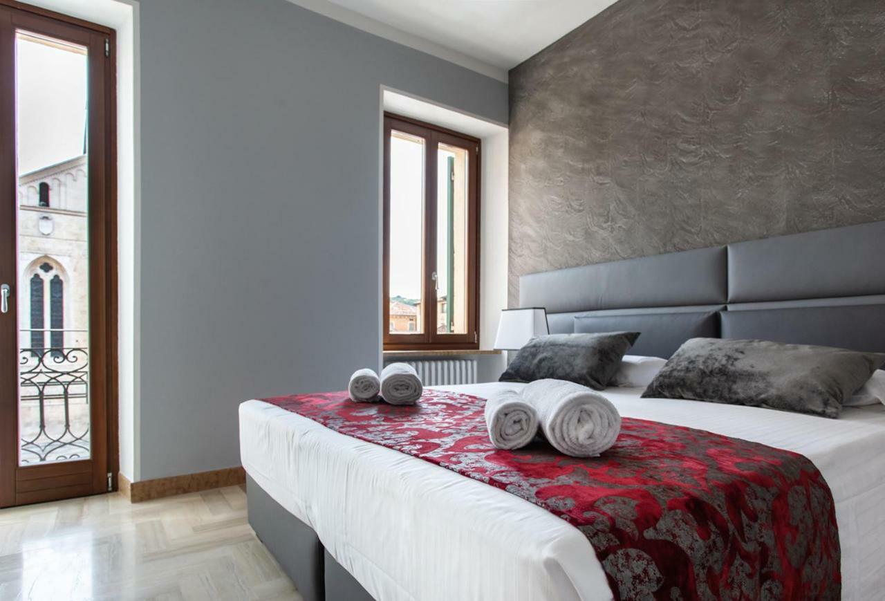 Residenza Duomo3 - Apartments Verona Ngoại thất bức ảnh