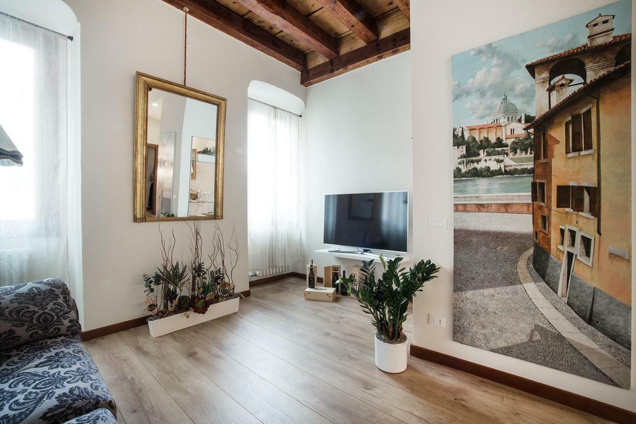 Residenza Duomo3 - Apartments Verona Ngoại thất bức ảnh